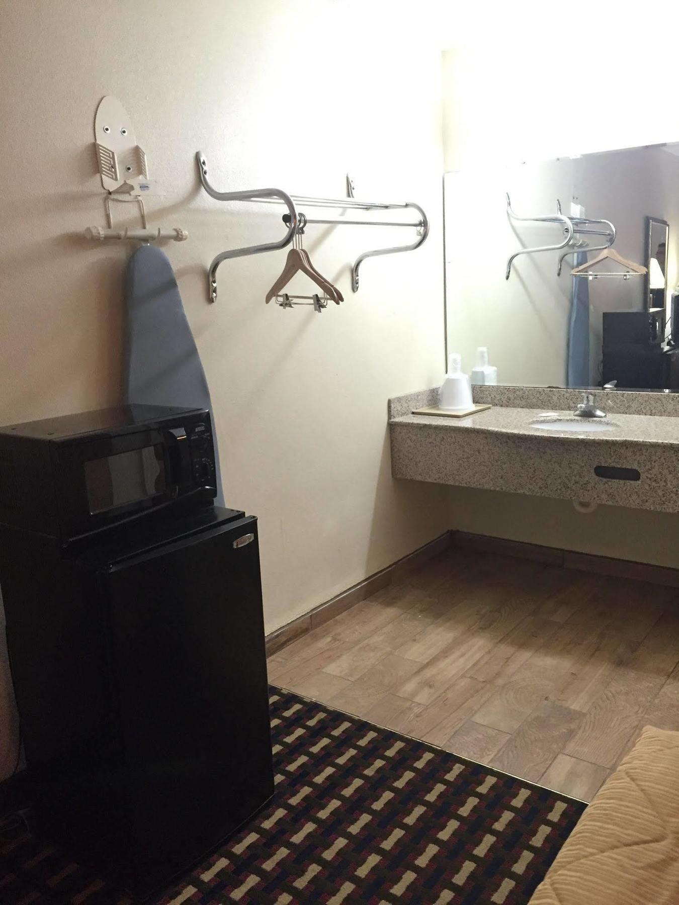 Parkway Inn Morristown Luaran gambar